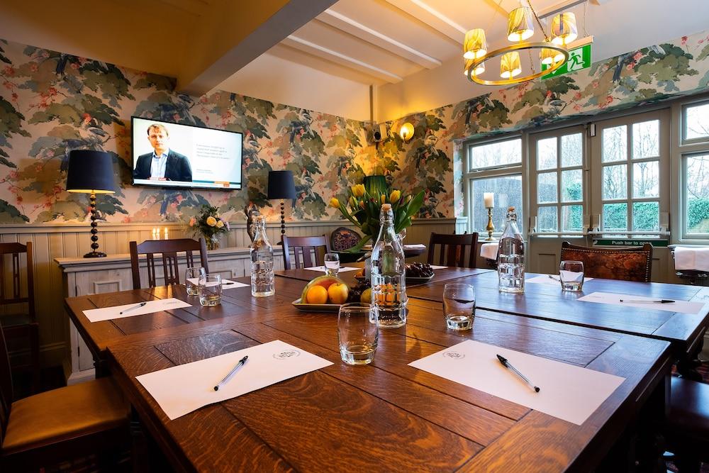 Hotel The Carnarvon Arms Newbury  Zewnętrze zdjęcie
