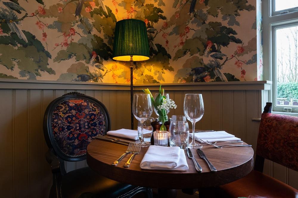 Hotel The Carnarvon Arms Newbury  Zewnętrze zdjęcie