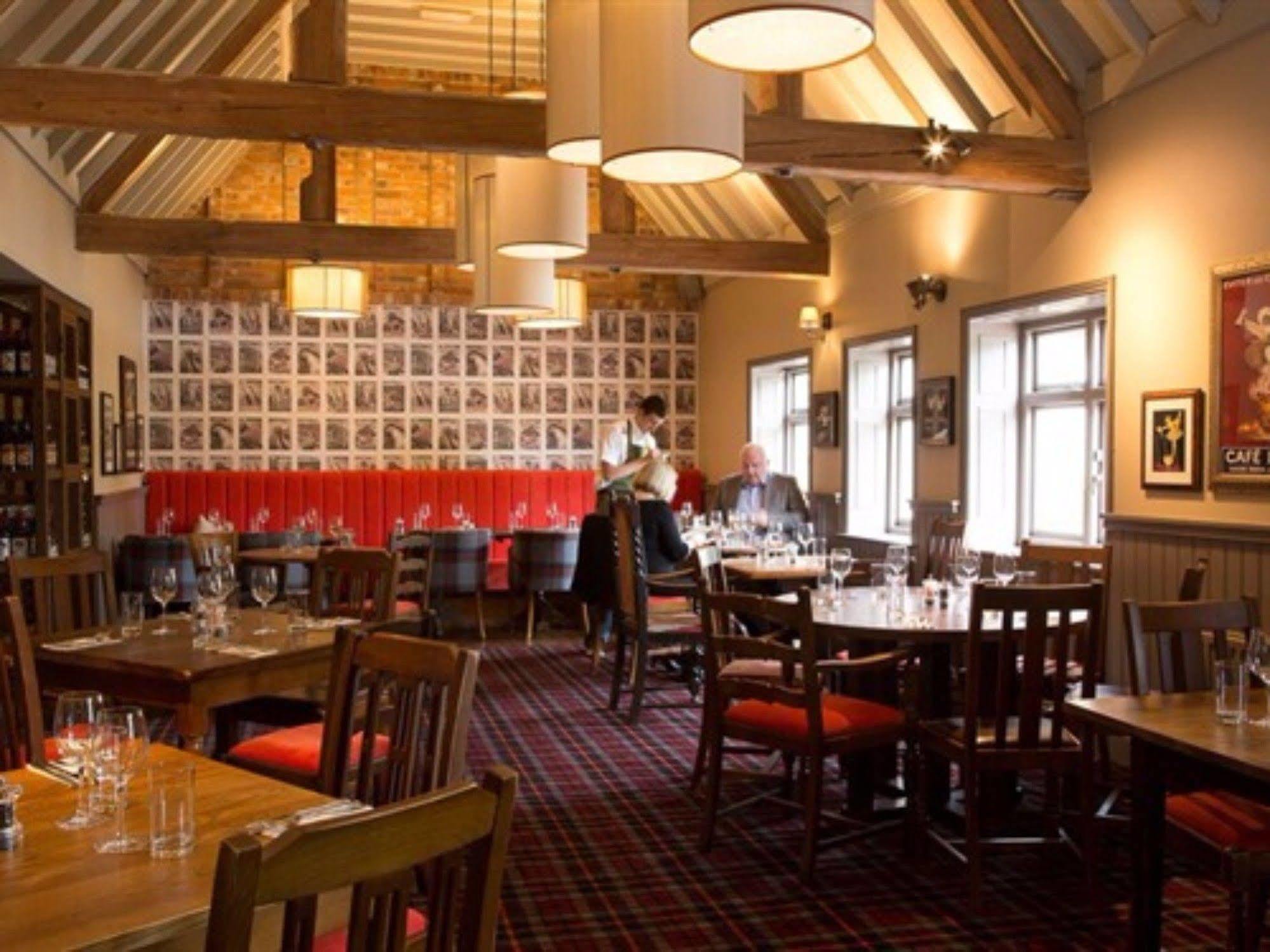 Hotel The Carnarvon Arms Newbury  Zewnętrze zdjęcie